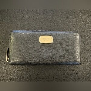 Michael Kors Pebbled Leather Zip Around Accordion Wallet